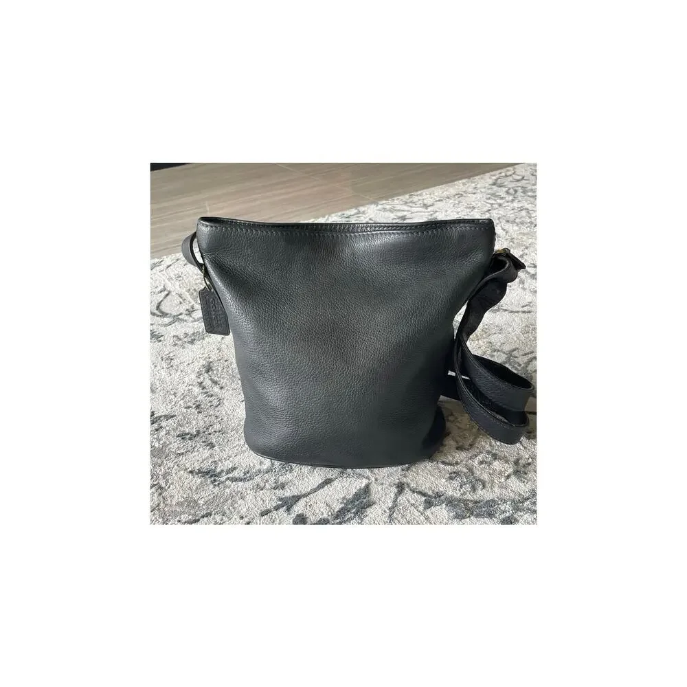 Y2K Coach Sonoma 4907 Vintage Bucket bag Black 90s Pebbled Leather Boho Cottage
